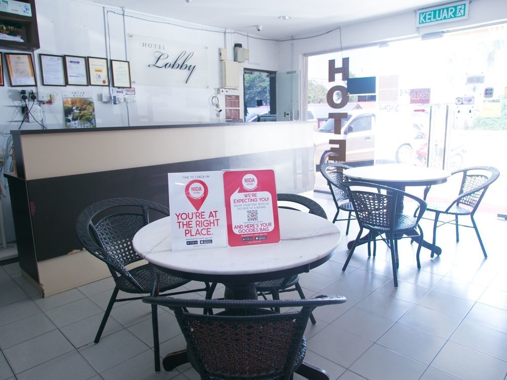 Oyo 988 Malawati Ria Hotel Kuala Selangor Esterno foto