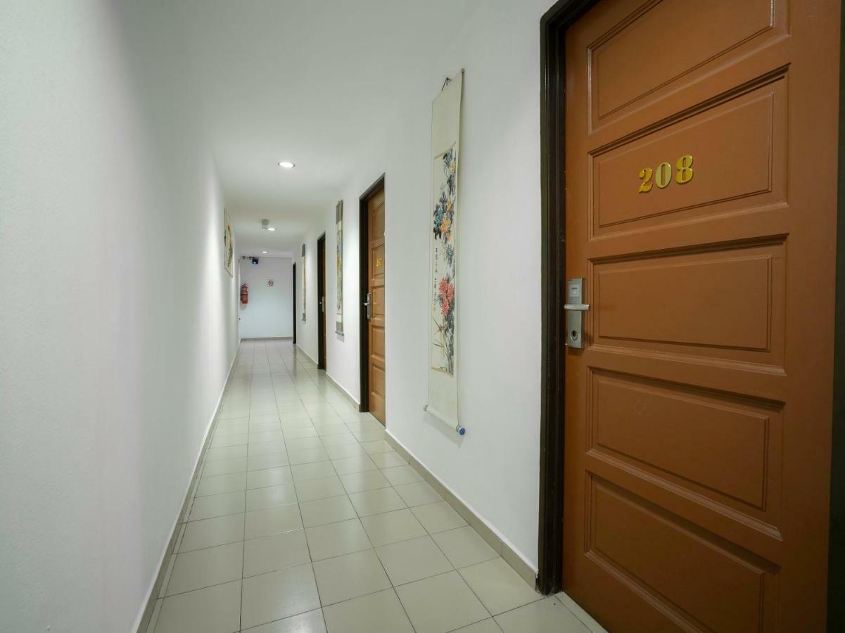 Oyo 988 Malawati Ria Hotel Kuala Selangor Esterno foto