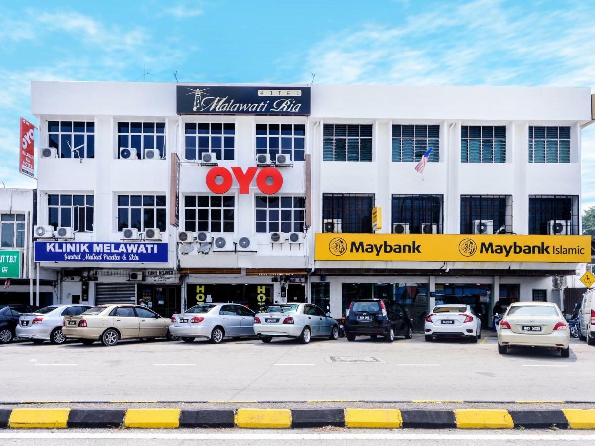 Oyo 988 Malawati Ria Hotel Kuala Selangor Esterno foto